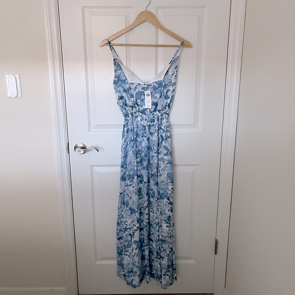 NWT Abercrombie & Fitch Crinkle Textured Smocked Waist Maxi Dress